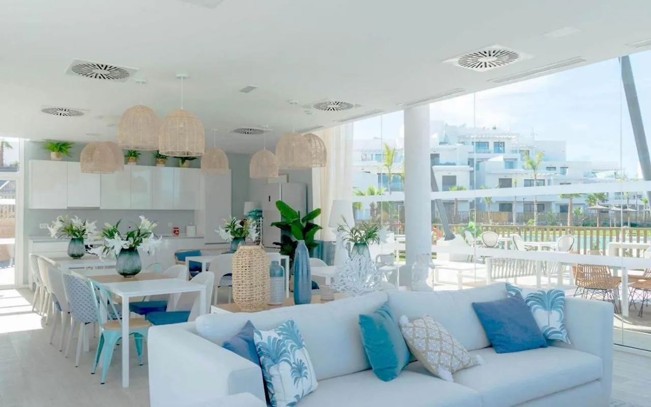 Luxury Secure Chic-Hideaway In La Cala De Mijas With Sun-Drenched Terrace, Spa & Gym Apartment
